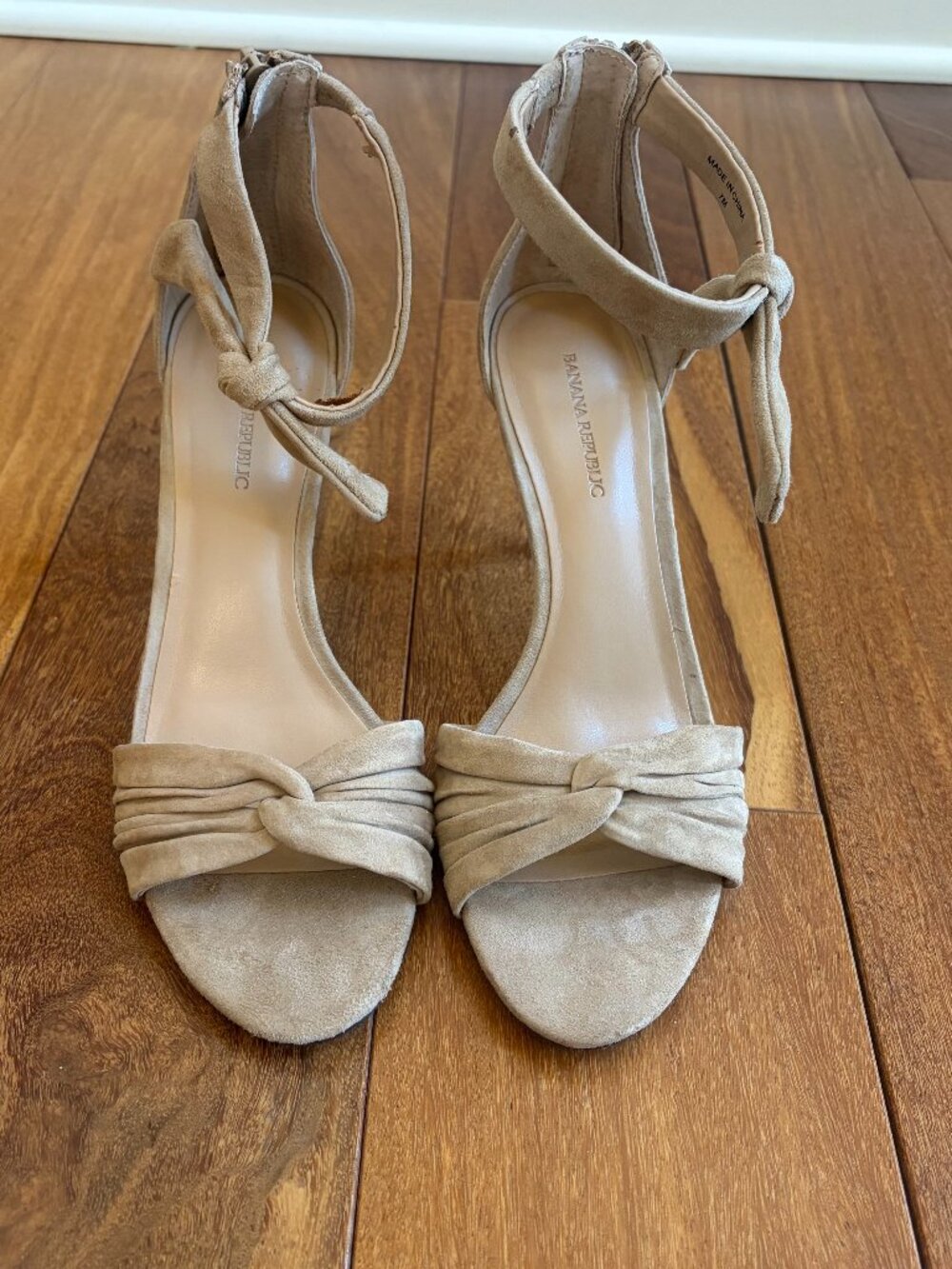 Banana Republic tobacco suede ankle bow high heels